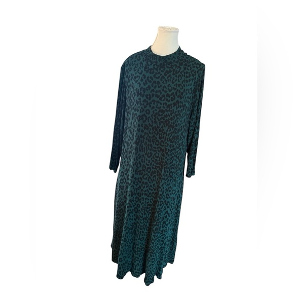 C EST. 1946 Green Cheetah Print Sweater Dress, Lined, Long Sleeves, Size 18/20 - Picture 3 of 9